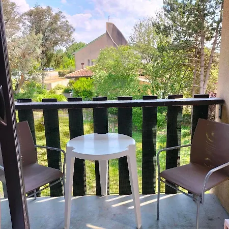 Apartman Meuble Et Equipe, En Zone Naturelle, A Deux Pas De L'hyper Centre