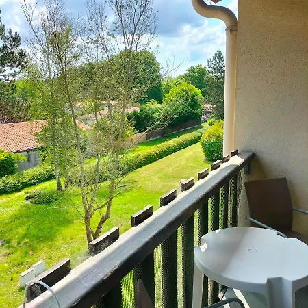 Meuble Et Equipe, En Zone Naturelle, A Deux Pas De L'hyper Centre Dax