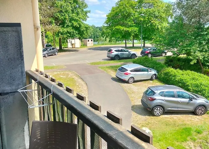 Meuble Et Equipe, En Zone Naturelle, A Deux Pas De L'hyper Centre Apartman